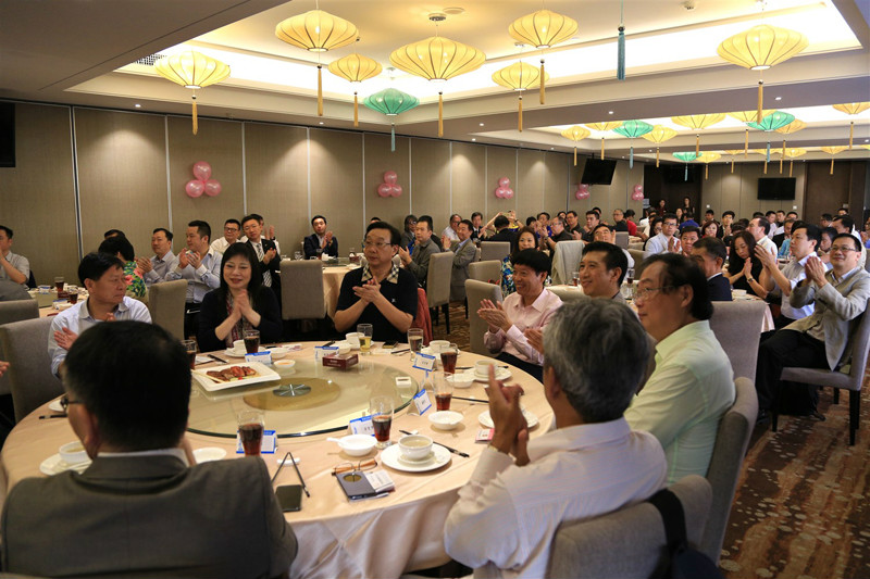 05_研討會在良好的氣氛下進行_800.jpg